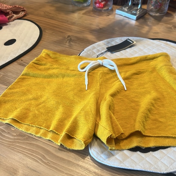 MONROW ~ Supersoft Vintage Shorts ~ mustard yellow! One pair per sale! I have 2 - Picture 4 of 12